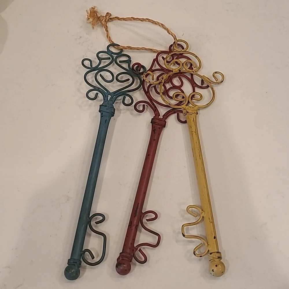 Metal Vintage Look Skeleton Keys